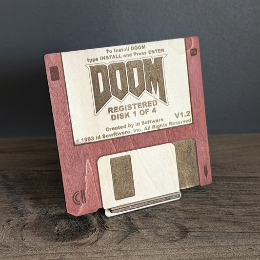 Réplique disquette Doom bois laser