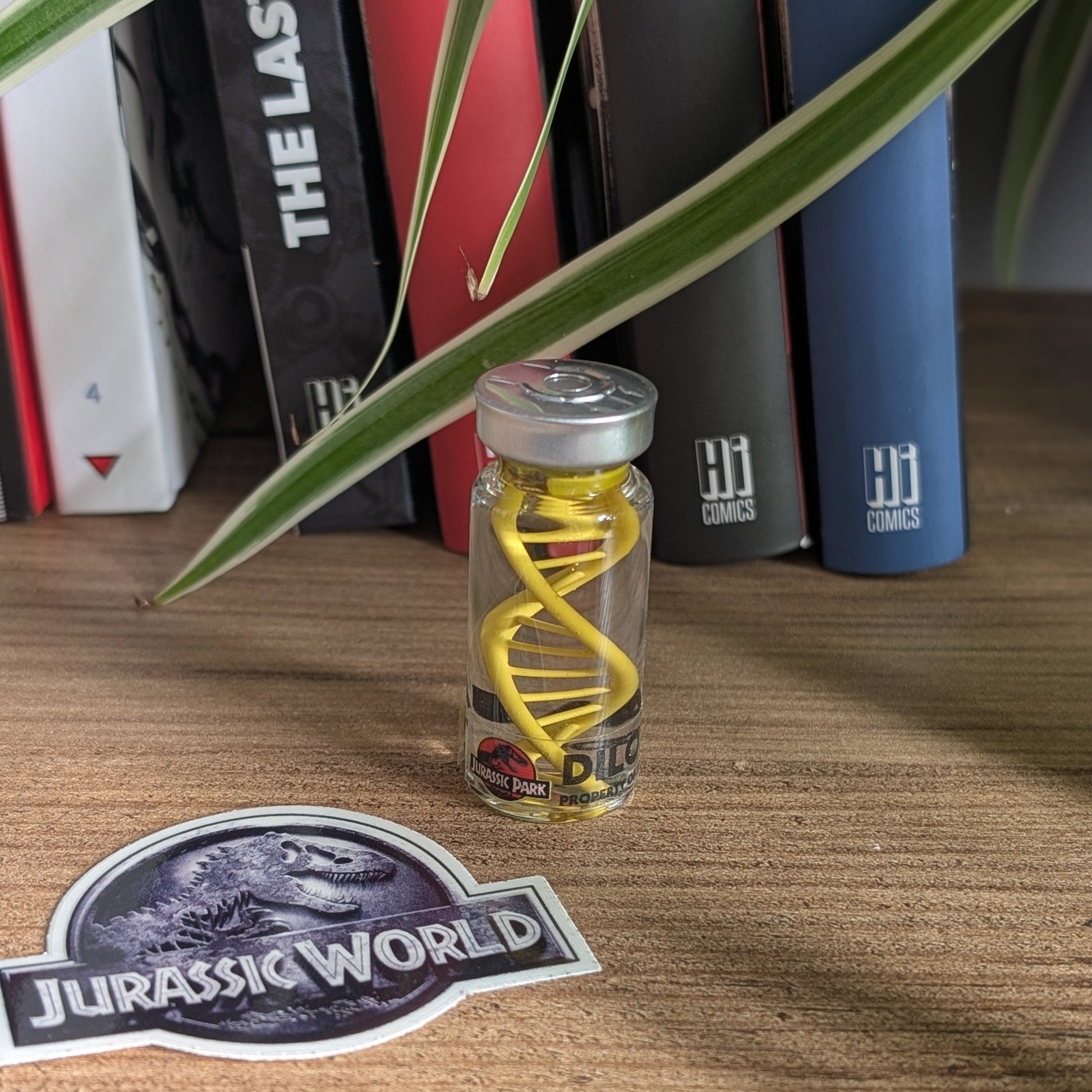 Fiole d'ADN de Dilophosaure Jurassic Park en 20mL.