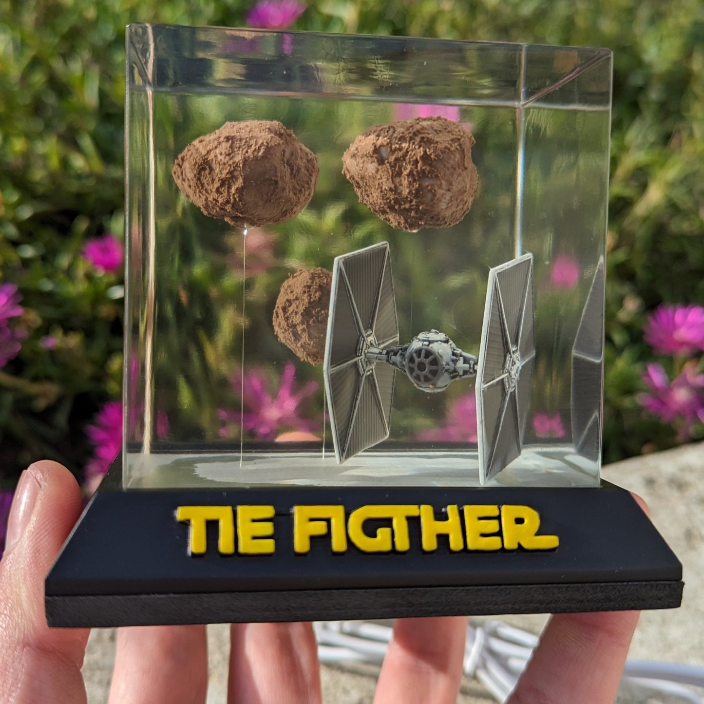 Lampe Star Wars Rétro-éclairée - Dioramas épiques!