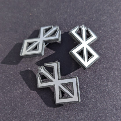 Broche Berserk