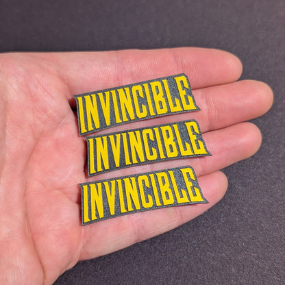 Broche Invincible