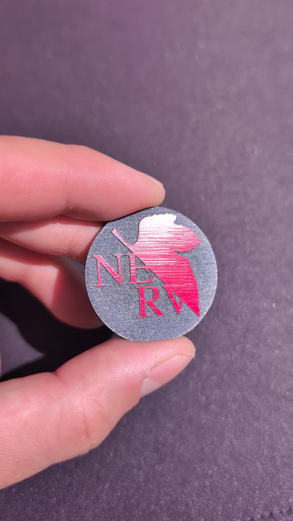 Broche NERV