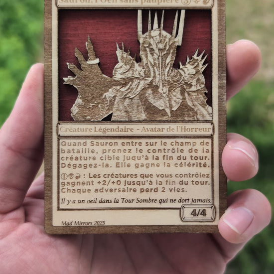 Vidéo de présentation de la carte Sauron en bois