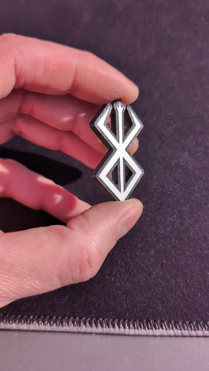 Broche Berserk